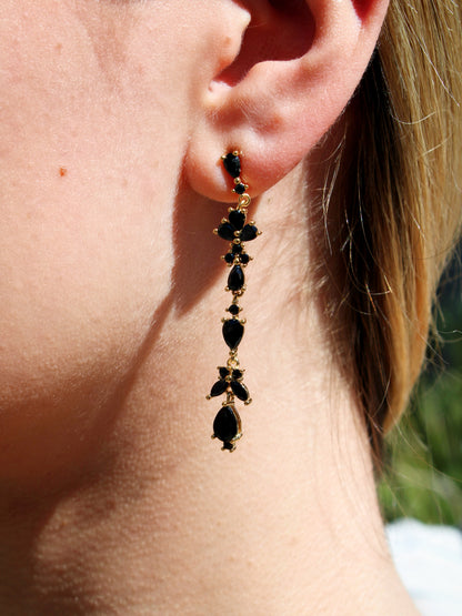 Aretes Flor Colgante Piedra Negra